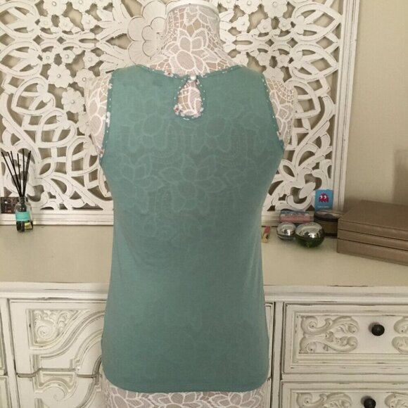 Gap Floral Sleevless Top - Picture 3 of 5